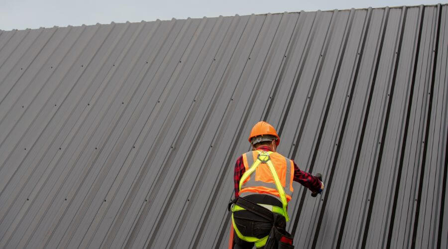Expert flood damage restoration services in Essex, CA